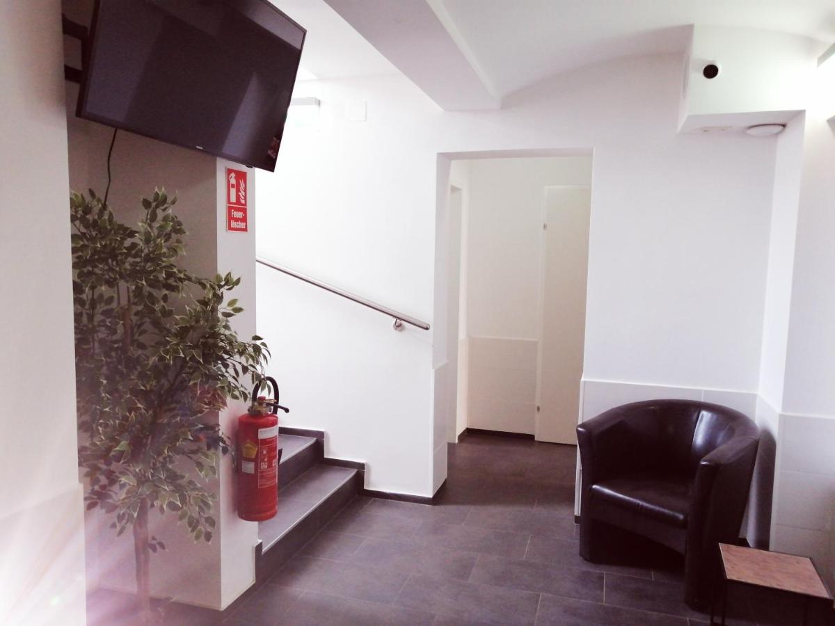 Motel Graz Ost Eksteriør billede
